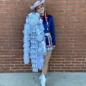 Meet your Posher, Mackenzie